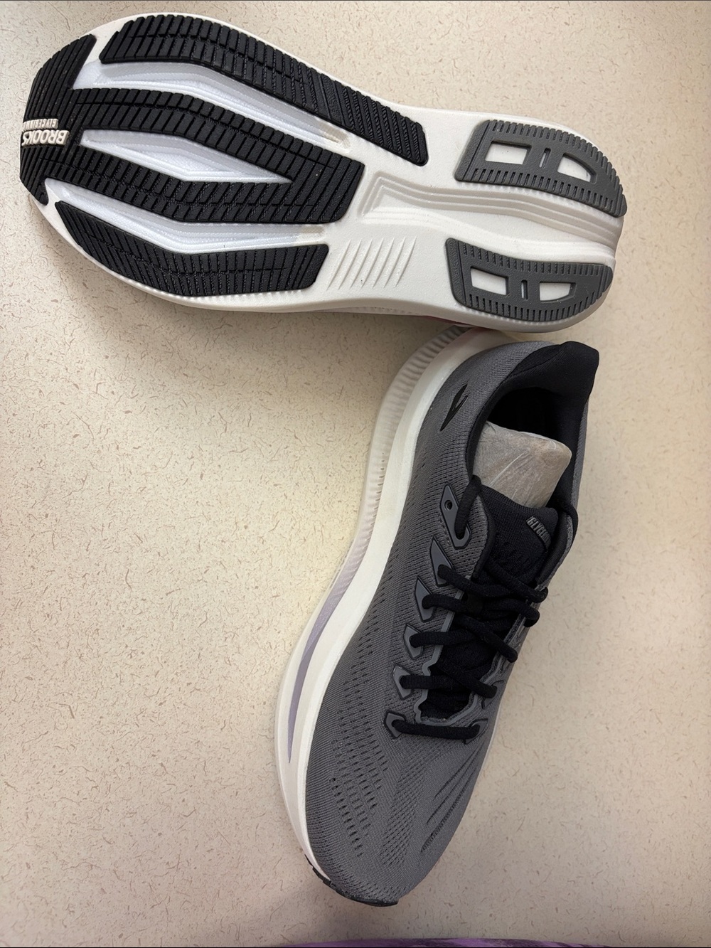 Brooks Gray and Black Women's Running Shoes
